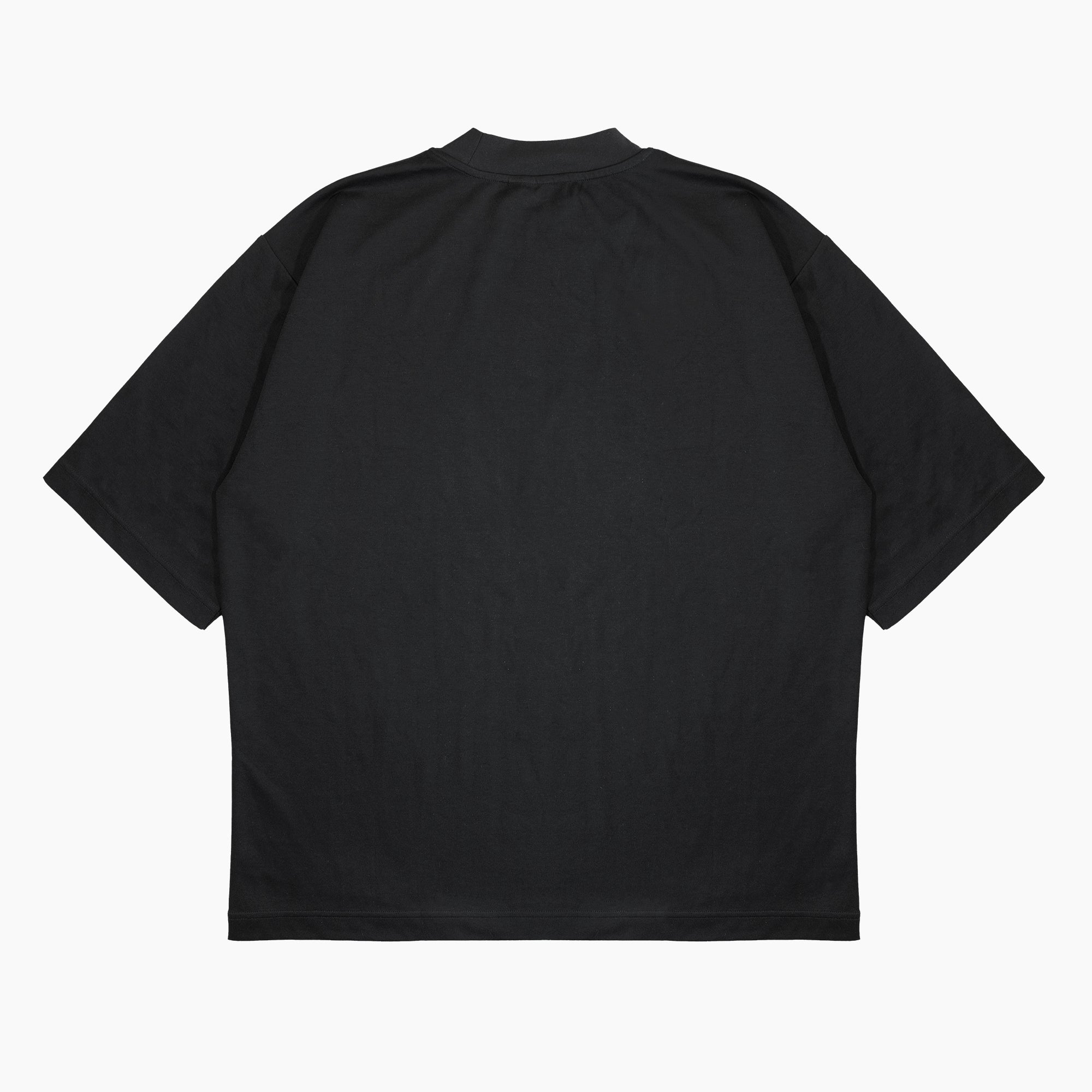 CLASSIC BLACK CREWNECK